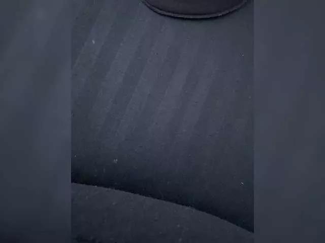 Discover Allie-Rose, she wants to masturbate for you Allie-Rose from BongaCams