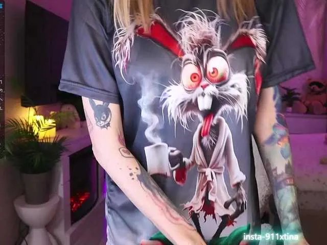 Break-me-Shake-me from BongaCams