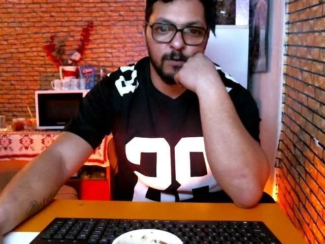 couplereal from BongaCams