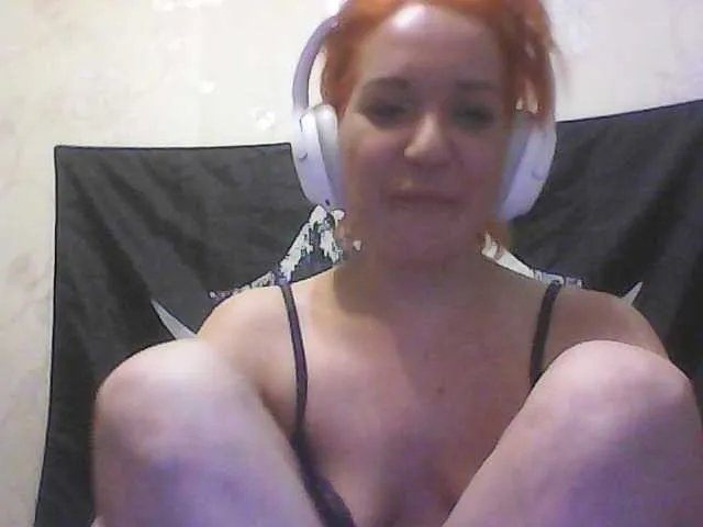 Dashiki11 from BongaCams