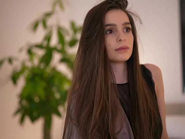 DorisCream from BongaCams