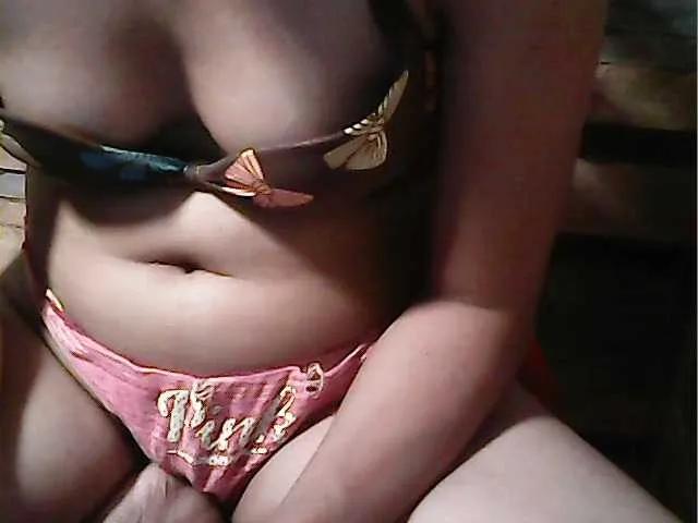 BongaCams Flowerhairypinay flowerhairypinay from BongaCams