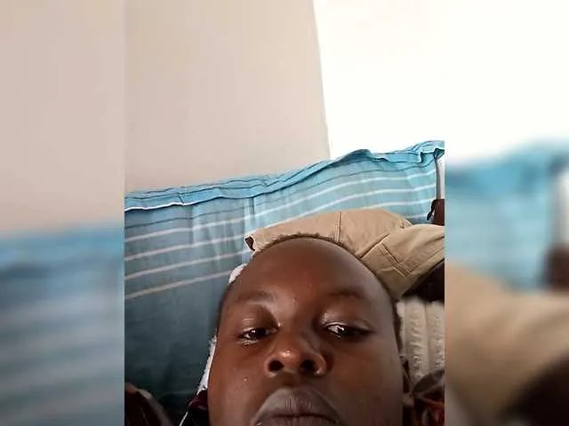 freakcurvy8 from BongaCams