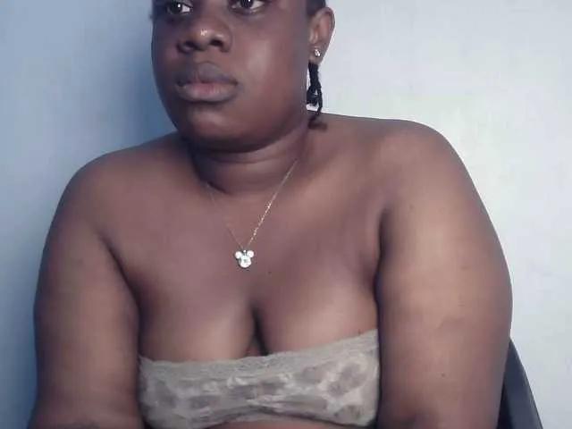 Discover Freakyslut5, she wants to masturbate for you Freakyslut5 from BongaCams