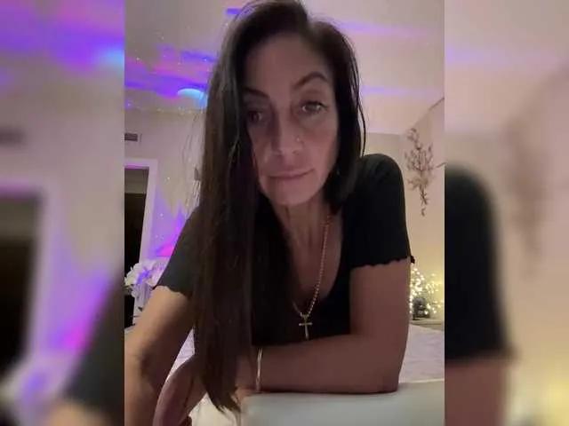 IrinkaGata from BongaCams