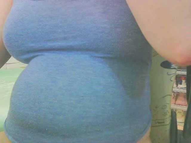 Explore sweet stripper KeepmepregO KeepmepregO from BongaCams