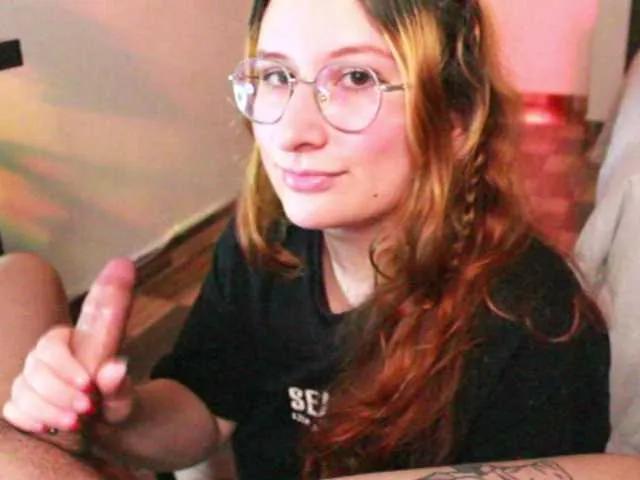 milkxangelx from BongaCams