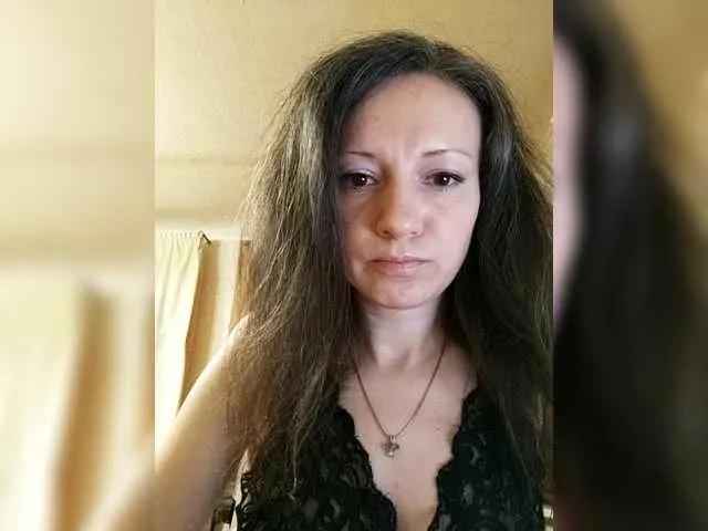 Mint-Lime from BongaCams