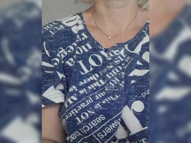 MOON37x from BongaCams