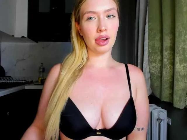 Explore 23 years old NicoleRicci from BongaCams NicoleRicci from BongaCams