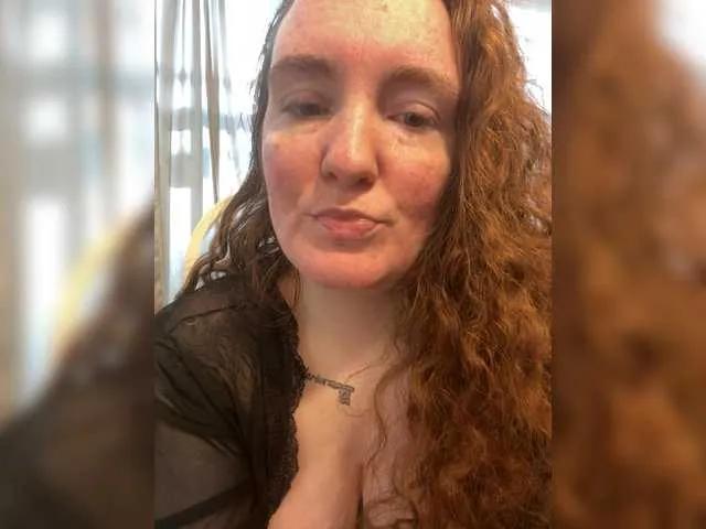 Discover 30 years old Sexyred3141-1 from BongaCams Sexyred3141-1 from BongaCams