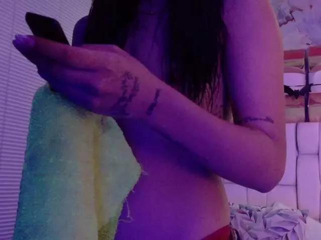 slutlittlegir from BongaCams