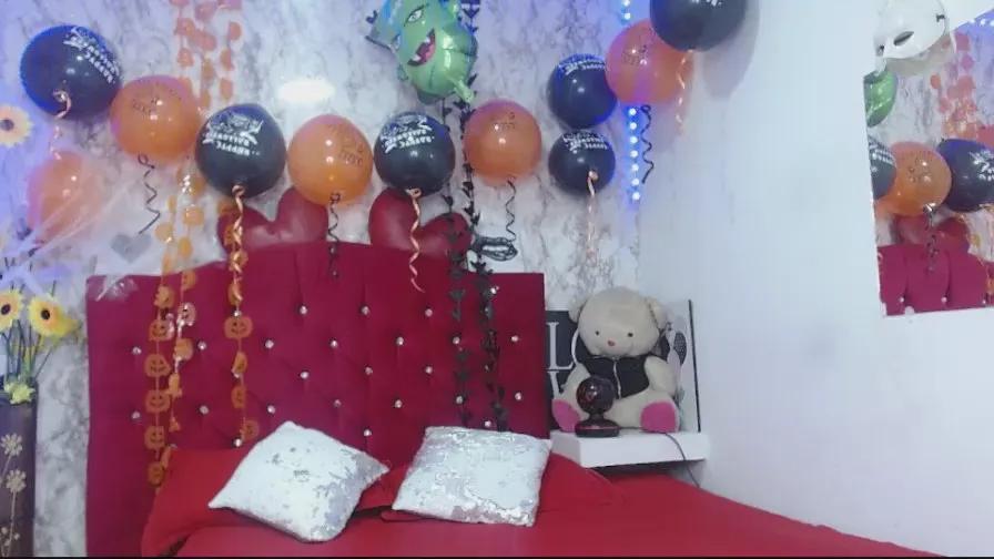 Naked _Danna_Milf wants you to fuck her body now _Danna_Milf from Cam4