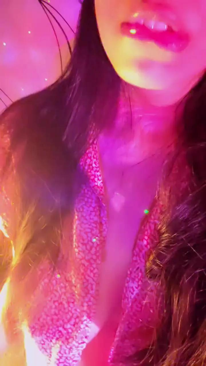 Slutty Aloneathome22 from Cam4 Aloneathome22 from Cam4