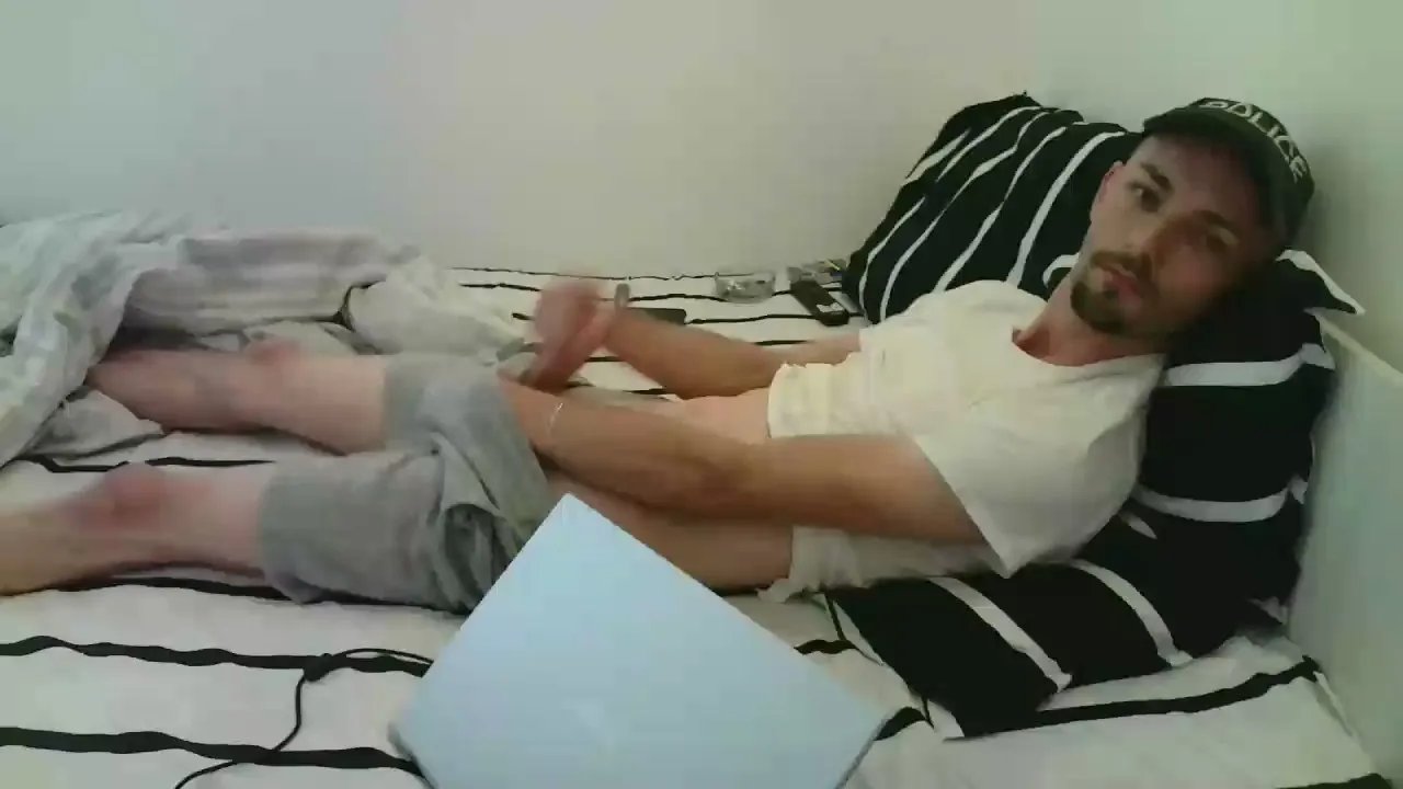 andrew6aiden from Cam4