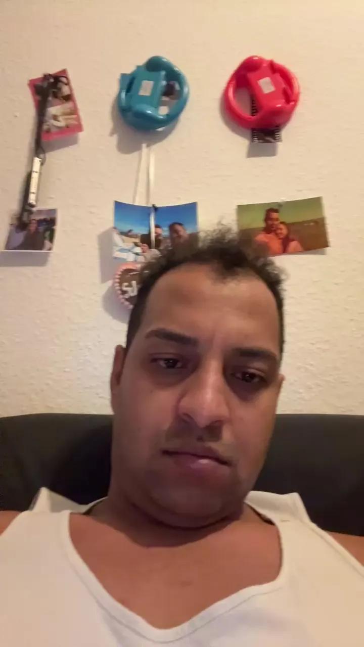 Try 32 years old Badboy4200 from Cam4 Badboy4200 from Cam4