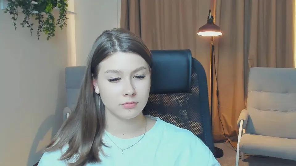 Sweet BerylRanno wants you to fuck her body now BerylRanno from Cam4