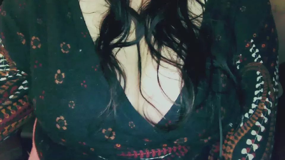 Offline cattivissima99 on Cam4