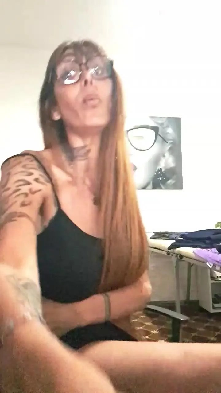 Offline Celcolucci on Cam4