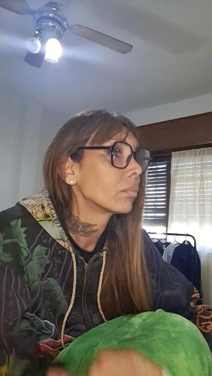 Offline Celcolucci on Cam4