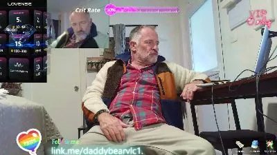 Daddybearvlc from Cam4