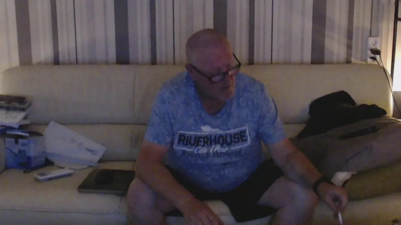 Offline DonBlanco_ on Cam4