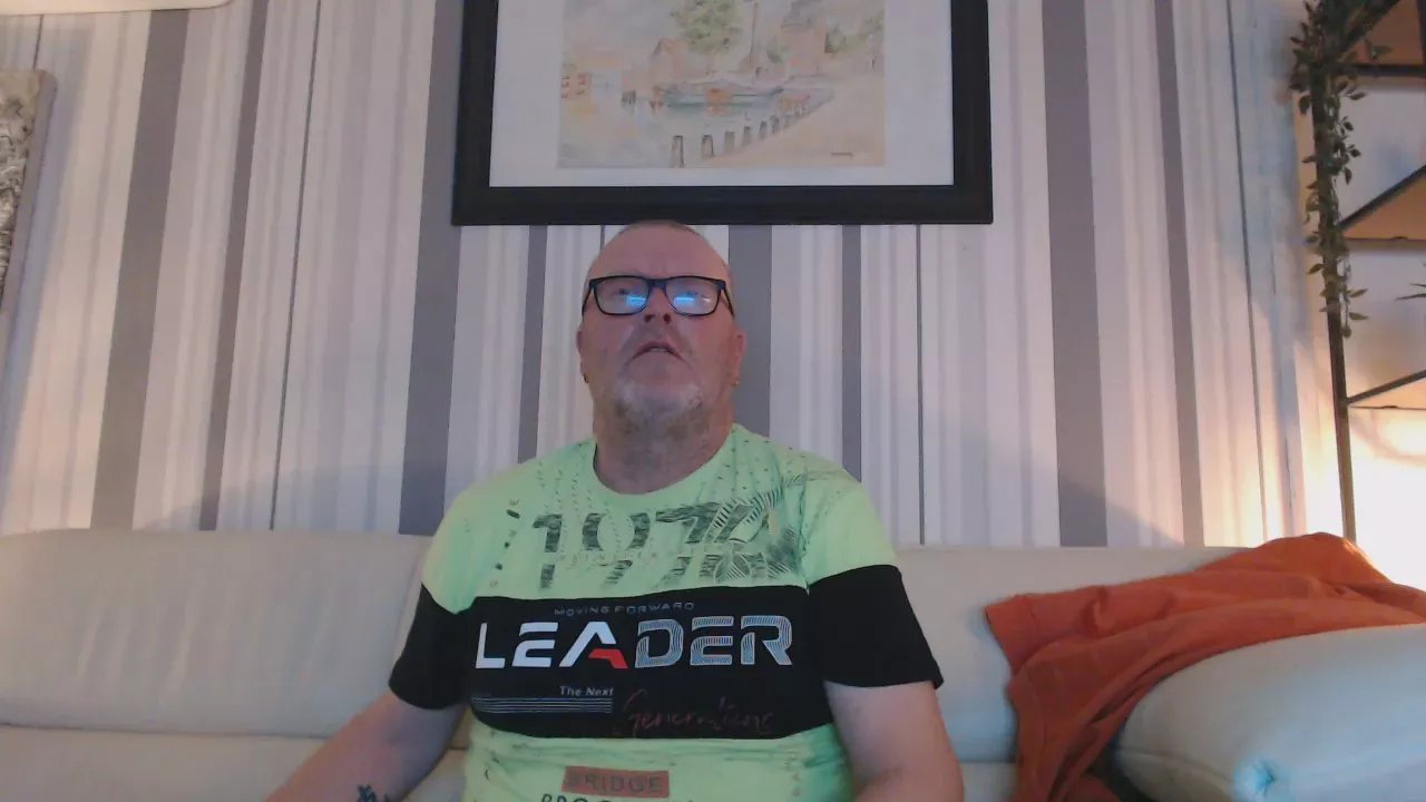 Offline DonBlanco_ on Cam4