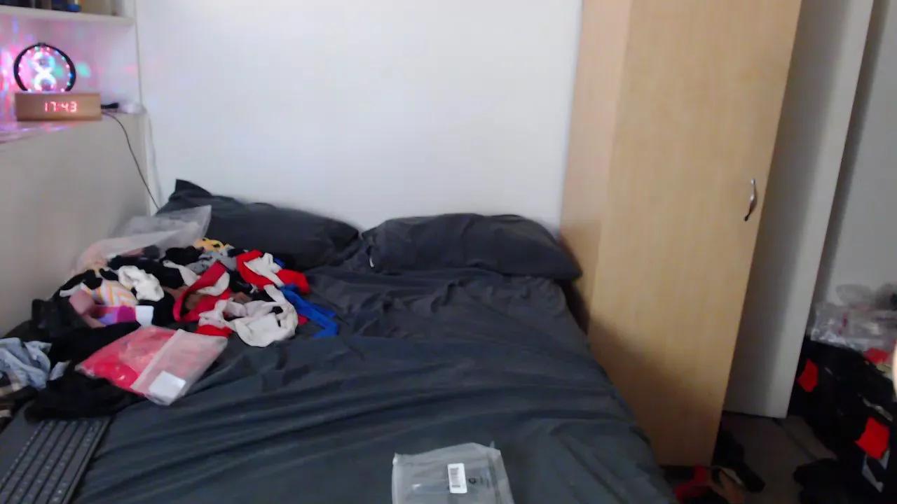 KissraChick from Cam4