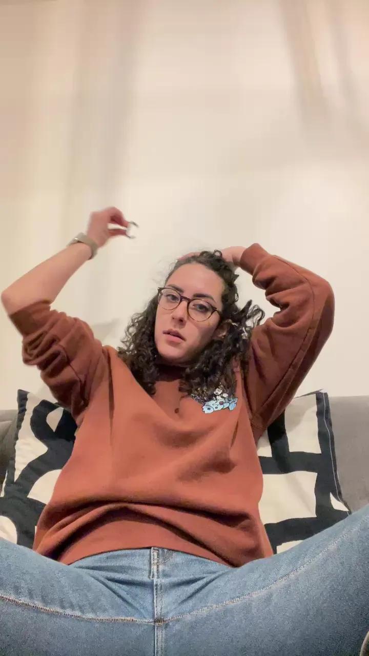 Watch LadyAzar, she wants to masturbate for you LadyAzar from Cam4