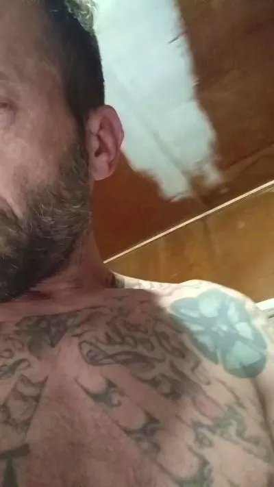 Landongray1982 from Cam4