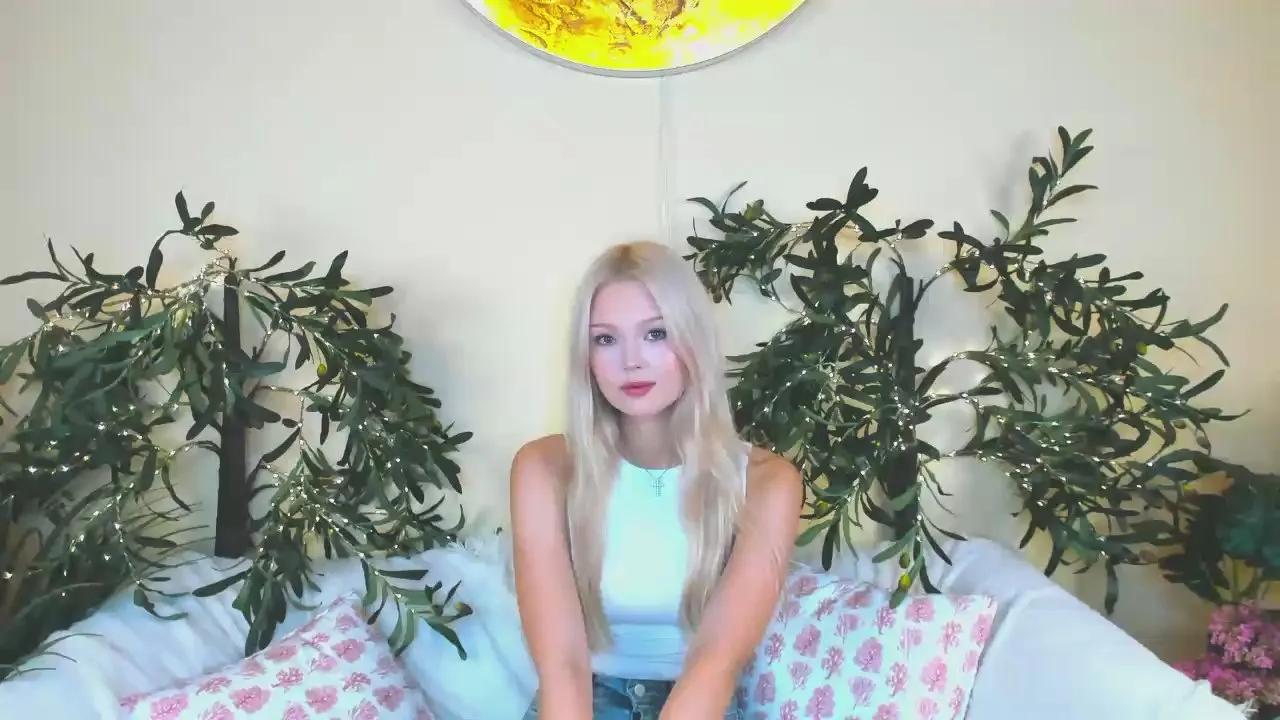 Masturbate to MalindaBaughey, she wants to masturbate for you MalindaBaughey from Cam4