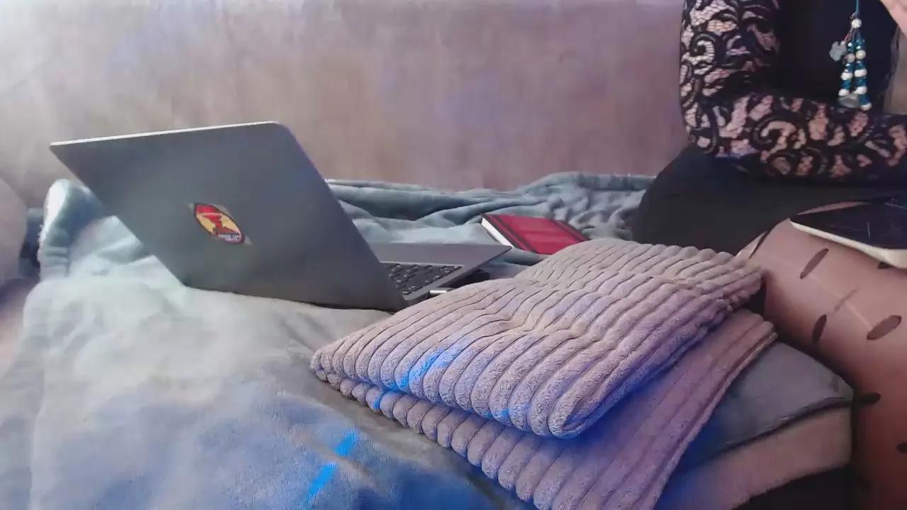 Masturbate to 29 years old MonicaNylon from Cam4 MonicaNylon from Cam4