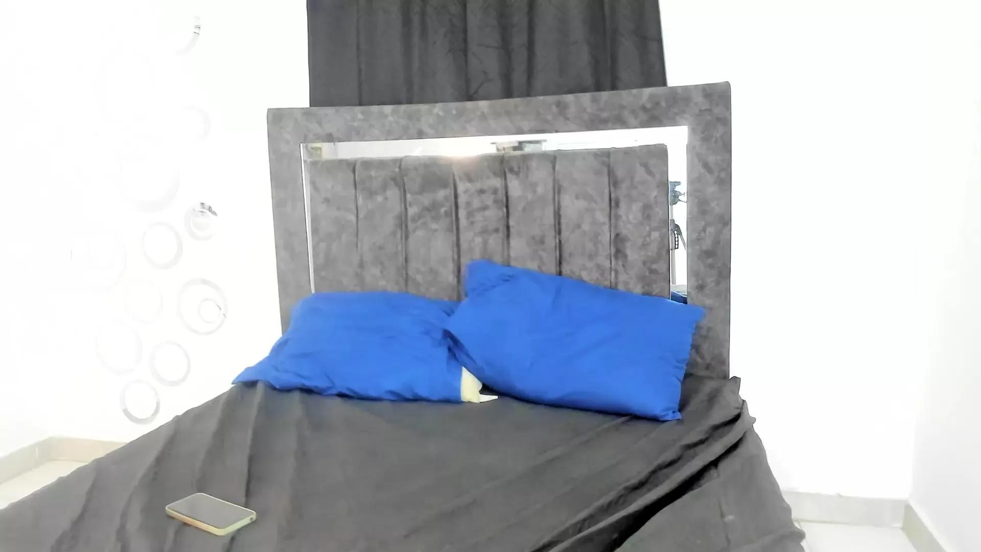 Nicol_TransGirl from Cam4