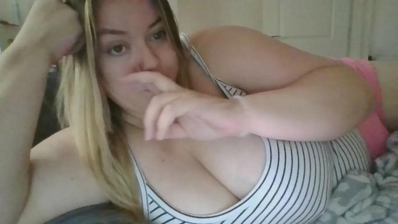 Try slutty escort Only_Chlo Only_Chlo from Cam4