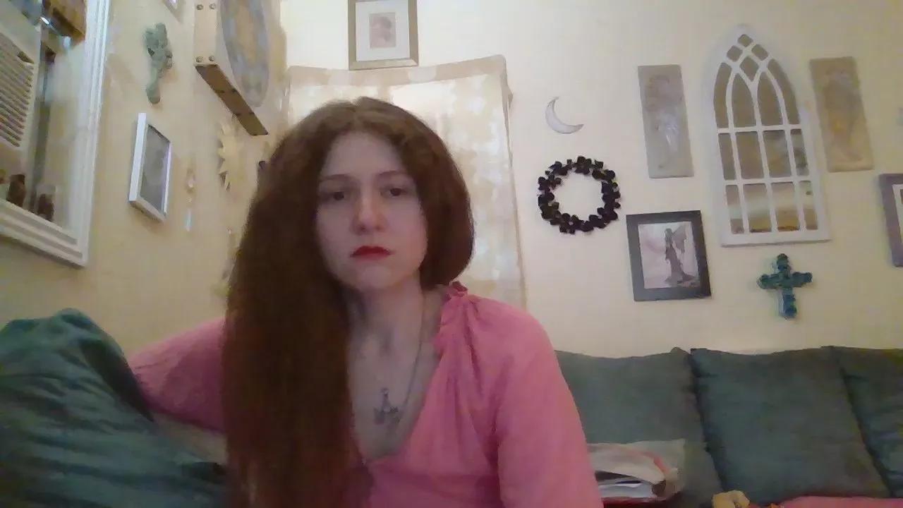 QueenCrimson from Cam4