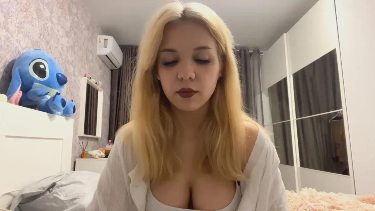 Sweet RoryNarr wants you to fuck her body now RoryNarr from Cam4