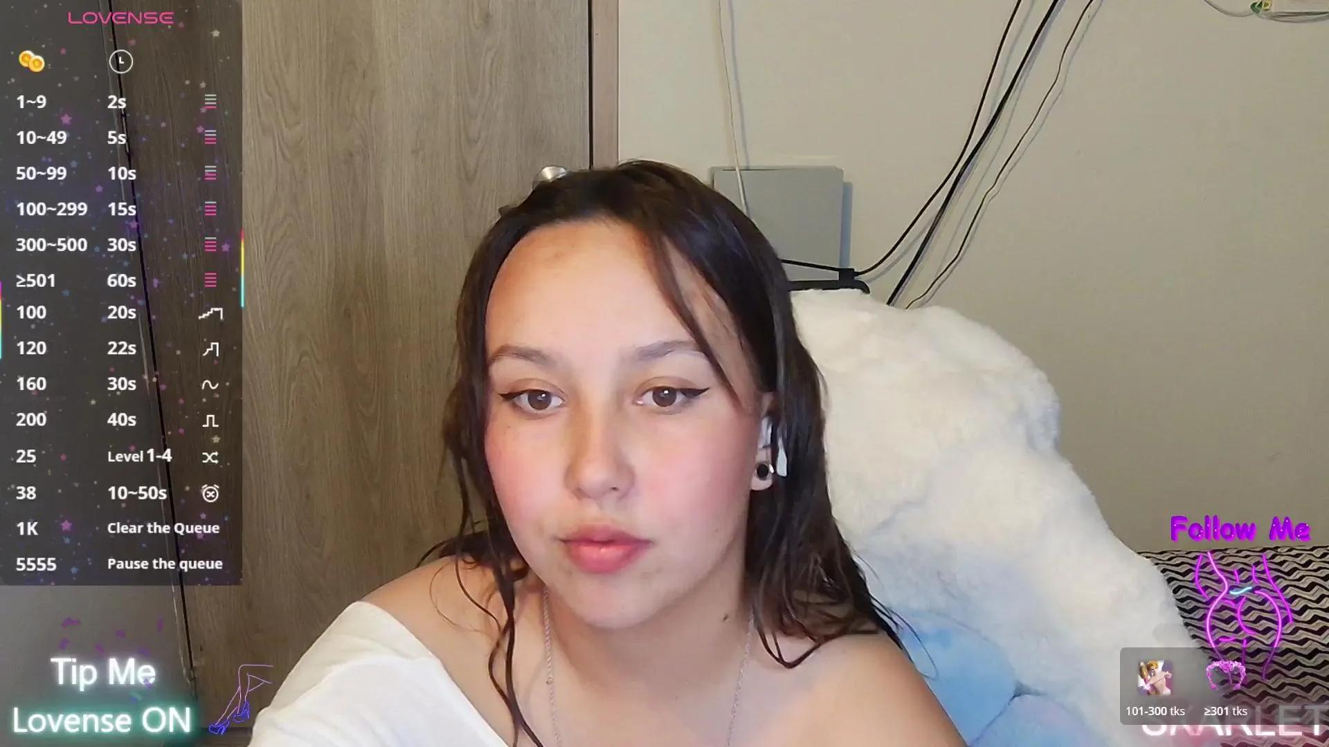 Skarlet_Adams from Cam4