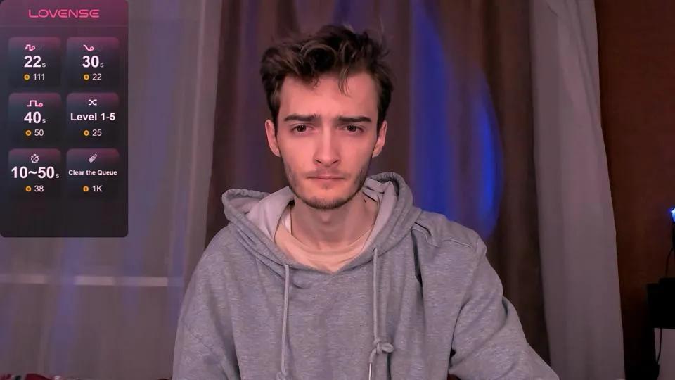 Discover 24 years old spider___man from Cam4 spider___man from Cam4