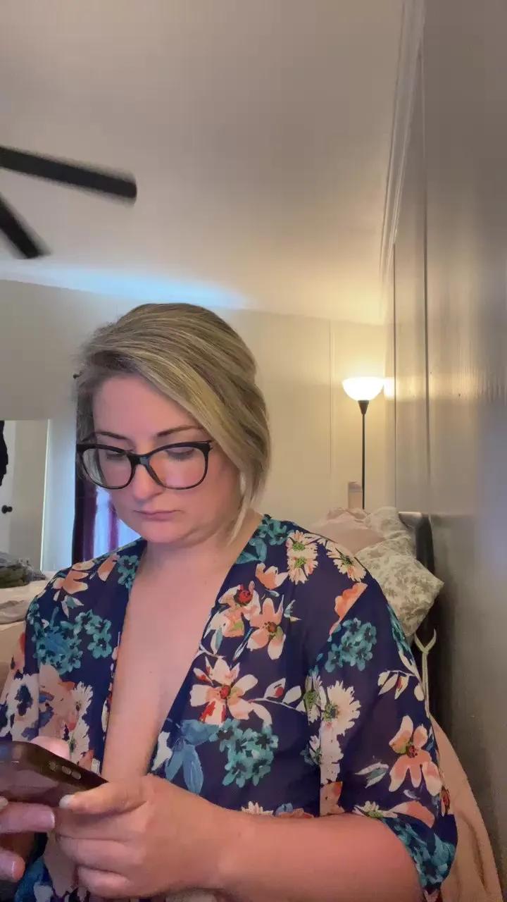 Cute Sweets_bri from Cam4 Sweets_bri from Cam4