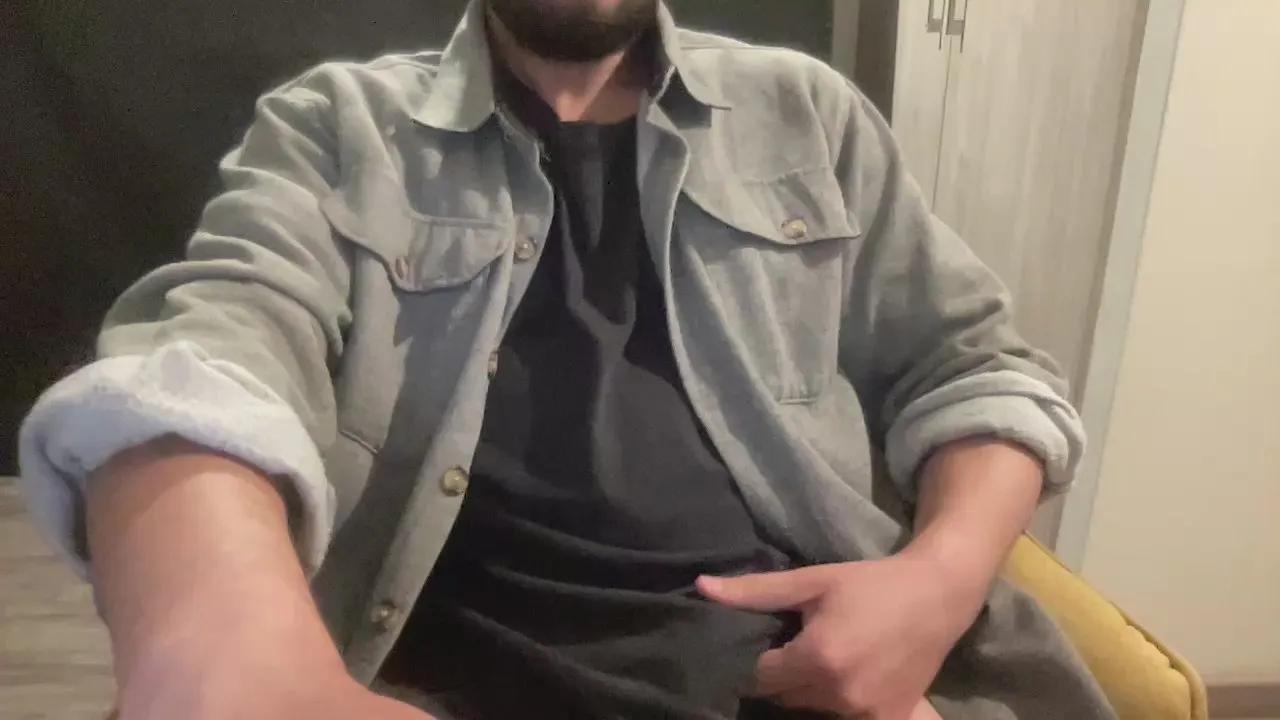 thickexhibit from Cam4