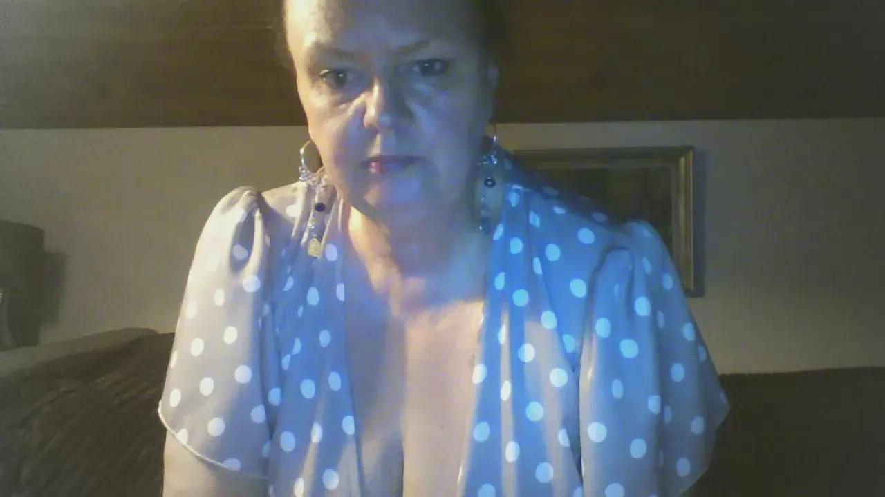 TiffanyMilf from Cam4