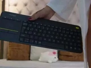 aitanajhons from CamSoda