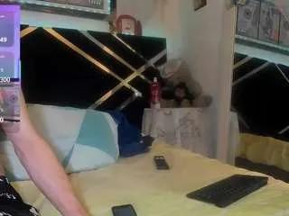 bigcockwhite777 from CamSoda