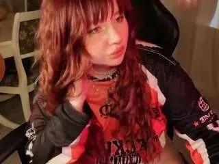 Try CamSoda's Carolinawinter carolinawinter from CamSoda