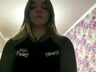 hortensemarin from CamSoda