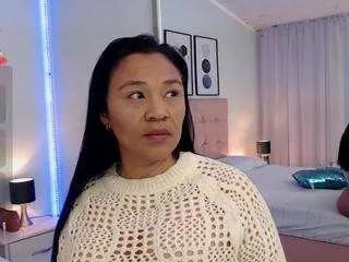 jade-zayn from CamSoda