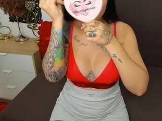 Explore naked performer Jesssyblack jesssyblack from CamSoda