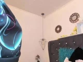 Try 23 years old jhiinny-brownn from CamSoda jhiinny-brownn from CamSoda