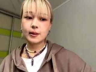 Discover 23 years old karlyteichert from CamSoda karlyteichert from CamSoda