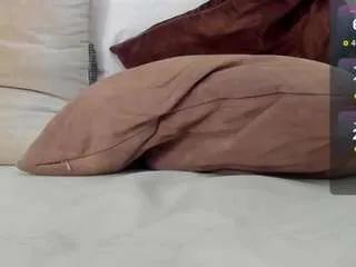 kitty-hot66 from CamSoda